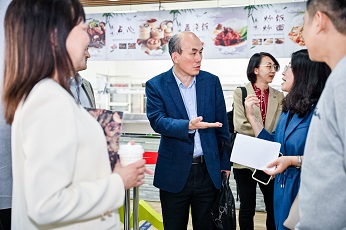 招聘会1